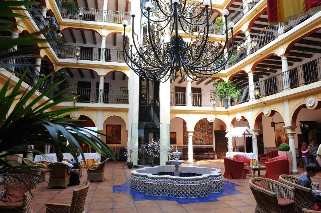 4-Sterne Erlebnishotel El Andaluz, Europa-Park Freizeitpark & Erlebnis-Resort Rust Esterno foto